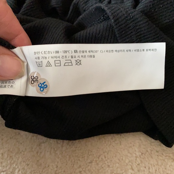 4 for $21 Hollister long sleeve black shirt - Picture 5 of 5